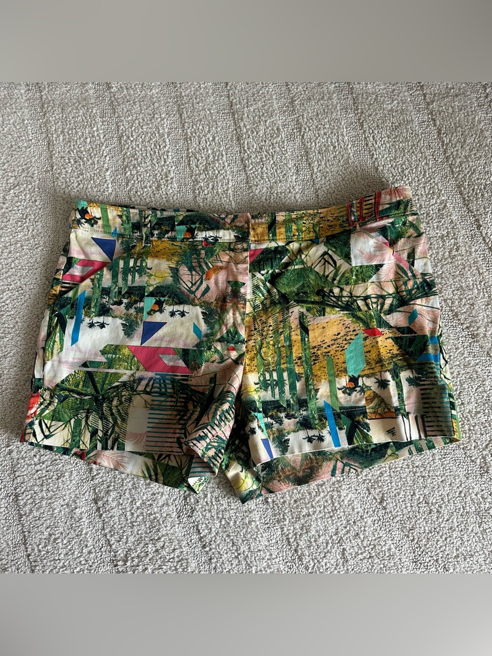 Nicole Miller Women’s Scenic Tropical Shorts